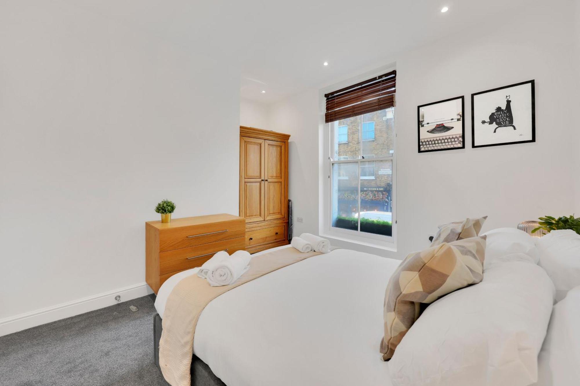 Appartamento 1 Bedroom Short Term & Flexible Renting Hackney With Free Wifi *