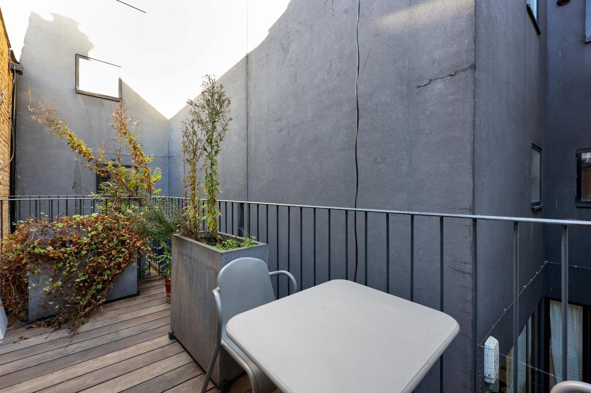 Appartamento 1 Bedroom Short Term & Flexible Renting Hackney With Free Wifi